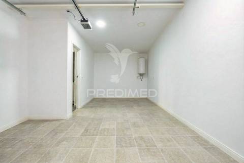 Moradia t4 com piscina em sobral de monte agraço