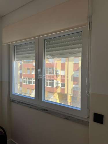 Apartamento t3 remodelado no centro pinhal novo