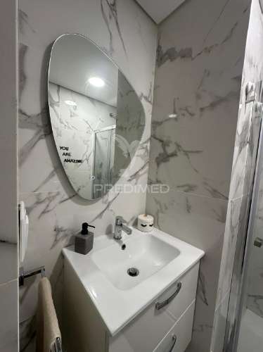 Apartamento t3 remodelado no centro pinhal novo