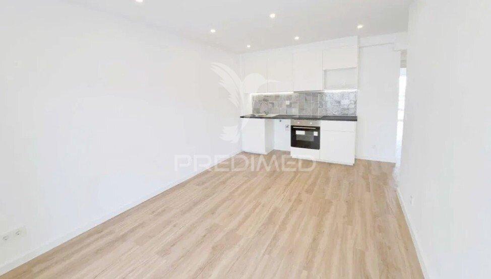 Apartamento t3 em camarate