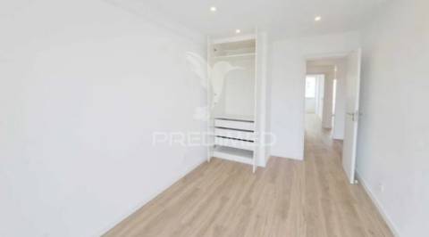 Apartamento t3 em camarate