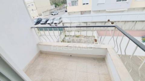 Apartamento t3 em camarate