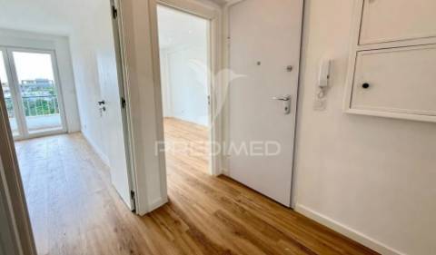 Apartamento t3 em camarate