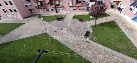 Oportunidade! apartamento t3 moita