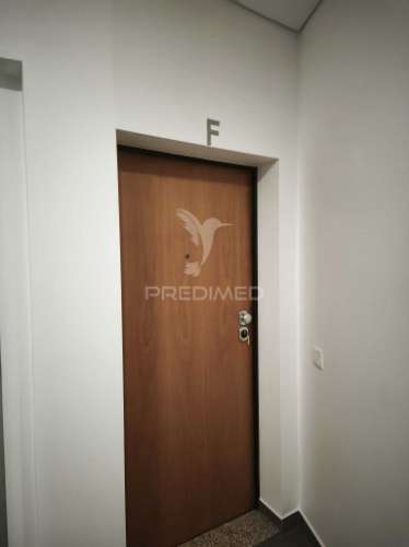 Apartamento novo  t1+1 no centro de ovar