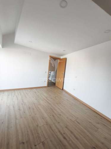 Apartamento novo  t1+1 no centro de ovar