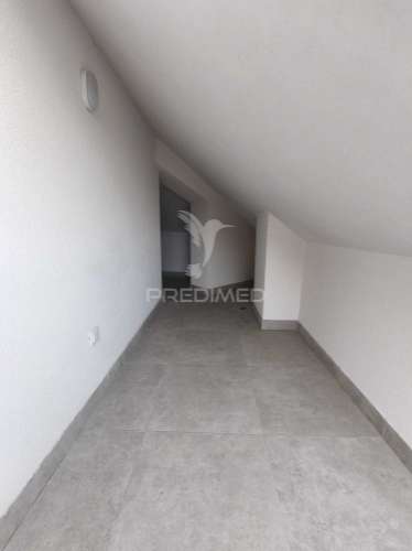 Apartamento novo  t1+1 no centro de ovar