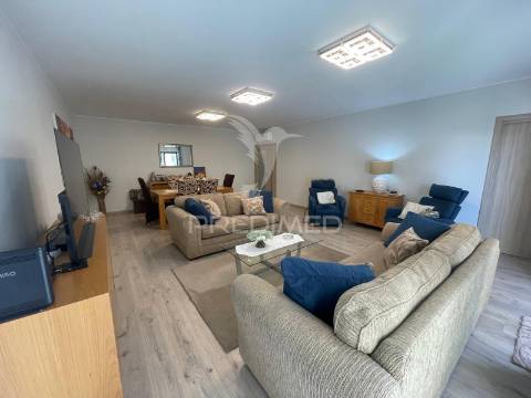 Apartamento t3 moderno com escritório