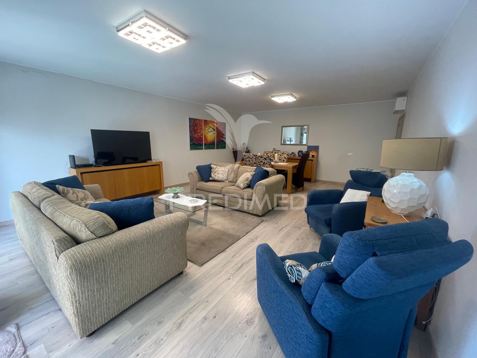 Apartamento t3 moderno com escritório