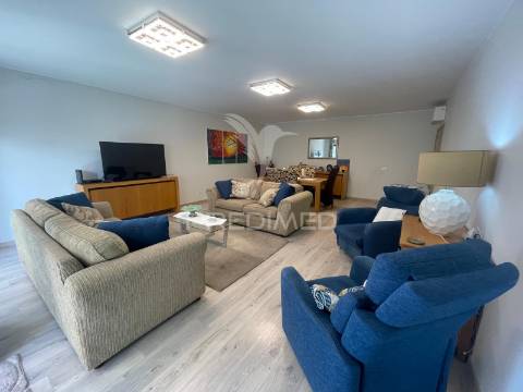 Apartamento t3 moderno com escritório