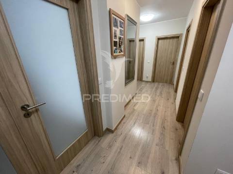 Apartamento t3 moderno com escritório