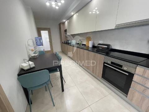 Apartamento t3 moderno com escritório