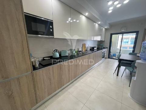 Apartamento t3 moderno com escritório