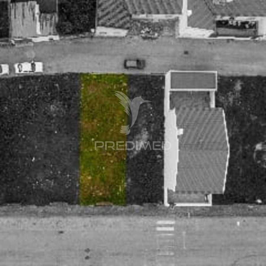 Lote de terreno urbano para moradia t5 com logradouro, garagem e possibilidade de piscina