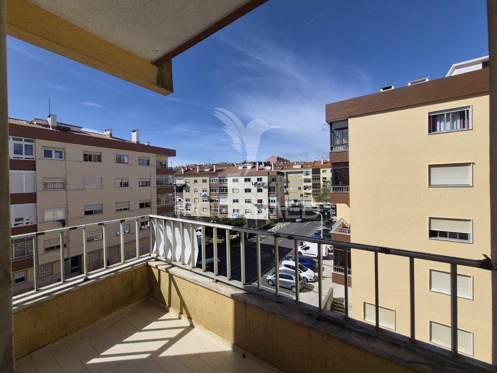 Apartamento t2 - rio de mouro