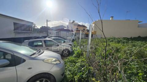 Terreno para construção com potencial para 6 apartamentos