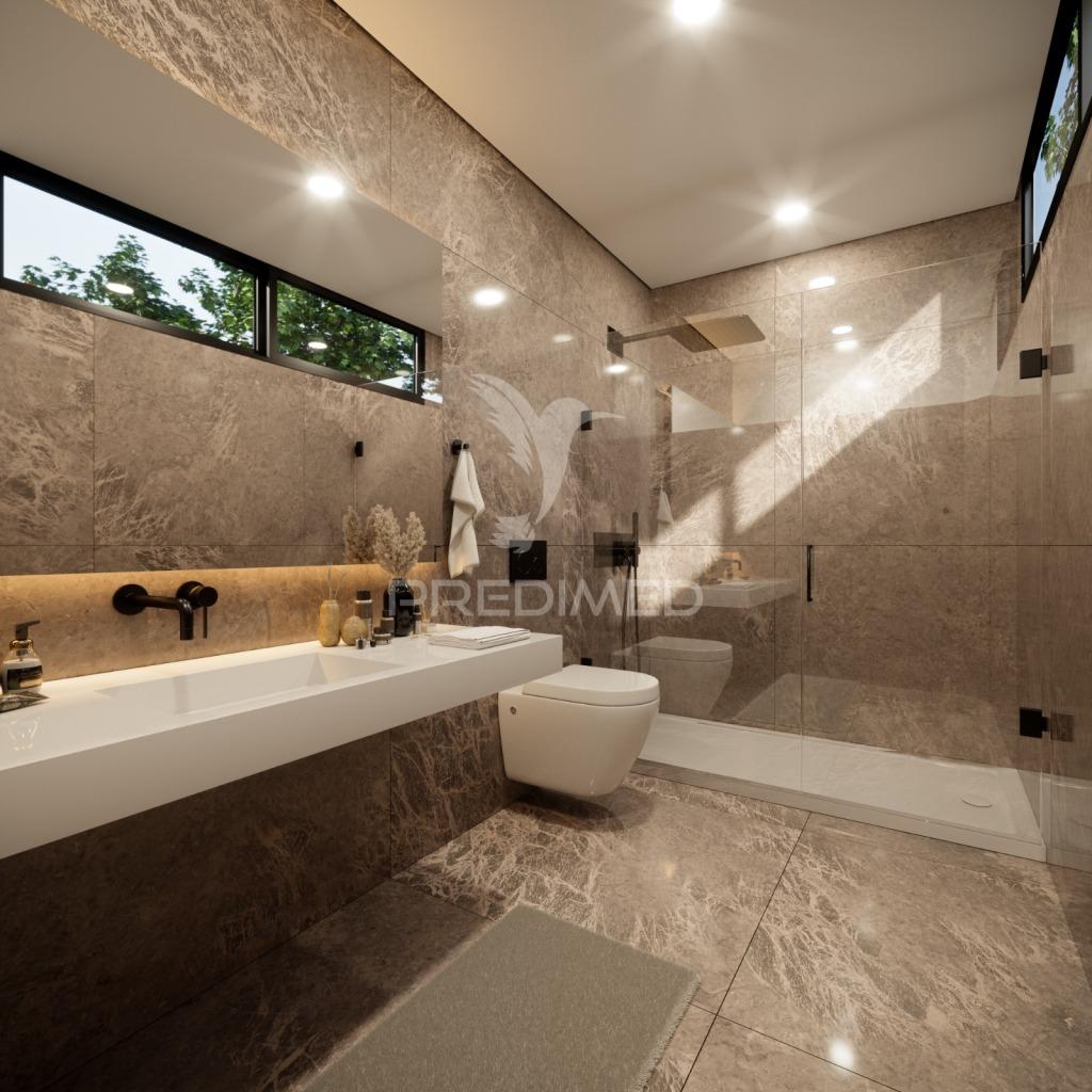 Moradia t5 com piscina a escassos metros da praia da madalena – vila nova de gaia