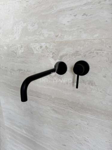 Moradia t5 com piscina a escassos metros da praia da madalena – vila nova de gaia