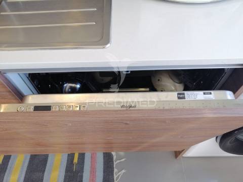 Apartamento t2 - centro queijas