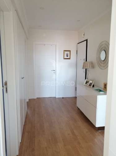 Apartamento t2 - centro queijas