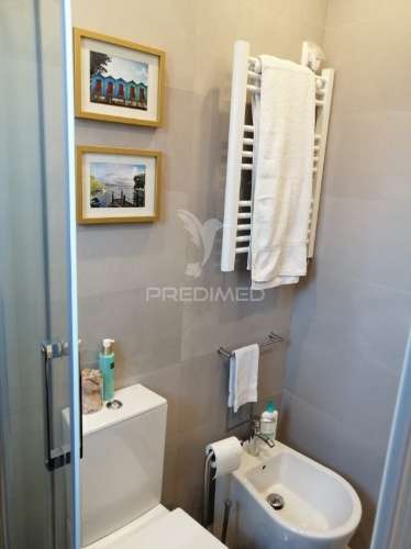 Apartamento t2 - centro queijas