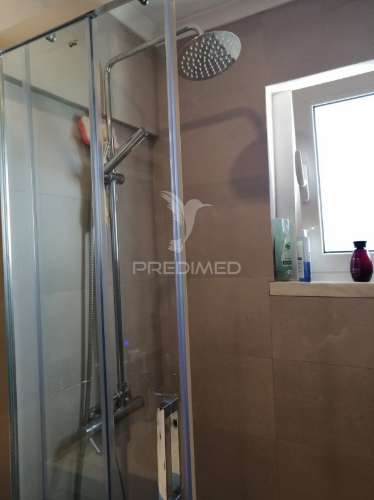 Apartamento t2 - centro queijas