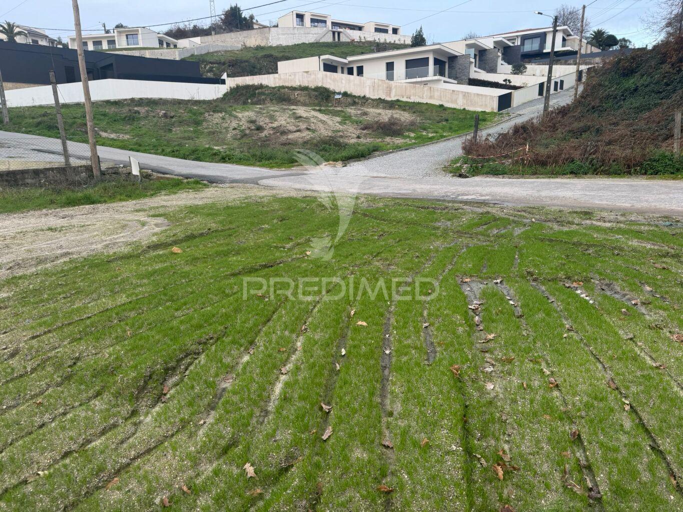 Terreno para construção em antime