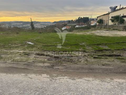 Terreno para construção em antime