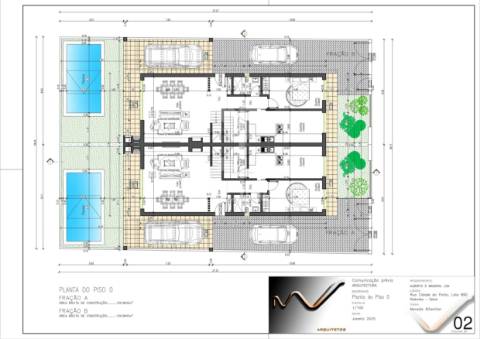 Moradia t4 geminada no centro de fernão ferro