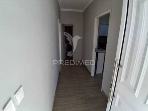 Andar‑moradia t3 renovado em gondomar