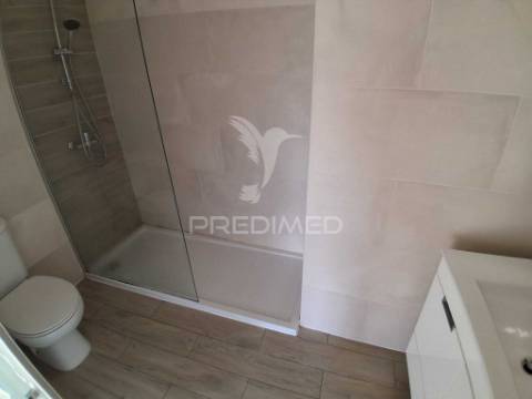 Andar‑moradia t3 renovado em gondomar