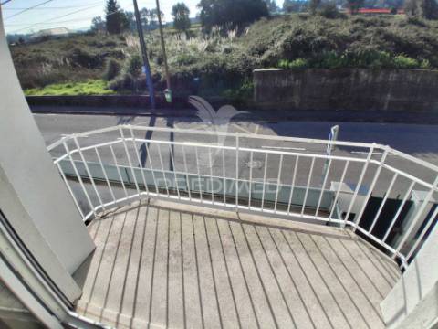 Andar‑moradia t3 renovado em gondomar