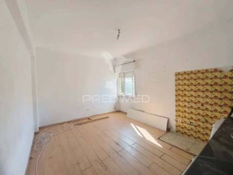 Oportunidade: t0 com potencial para duplex!