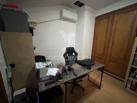 Apartamento t4 duplex em vila verde – oliveira do bairro