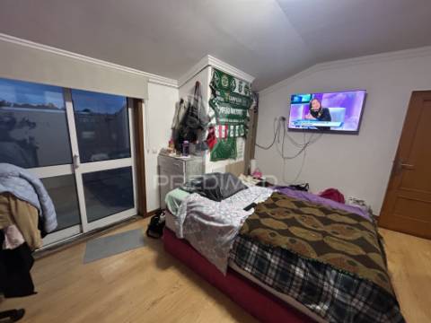 Apartamento t4 duplex em vila verde – oliveira do bairro