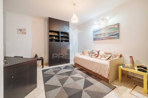 Apartamento | 4 assoalhadas | massamá