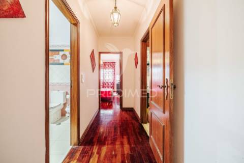 Apartamento | 4 assoalhadas | massamá