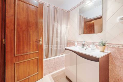 Apartamento | 4 assoalhadas | massamá