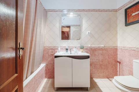 Apartamento | 4 assoalhadas | massamá