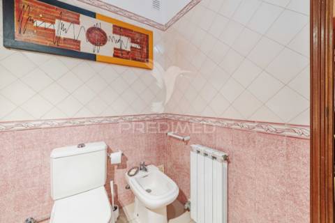 Apartamento | 4 assoalhadas | massamá