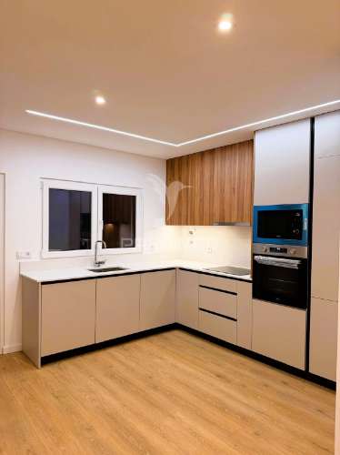 Suite, garagem, varandas, acabamentos de qualidade