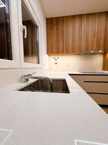 Suite, garagem, varandas, acabamentos de qualidade