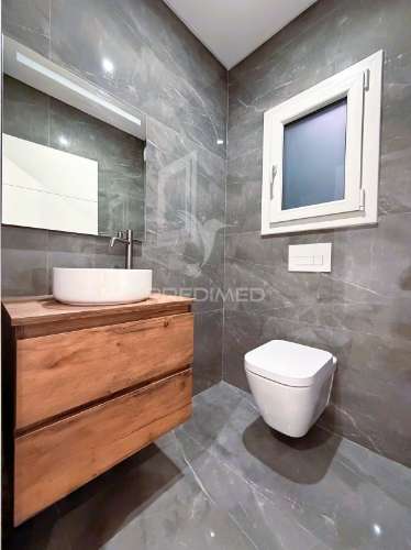 Suite, garagem, varandas, acabamentos de qualidade