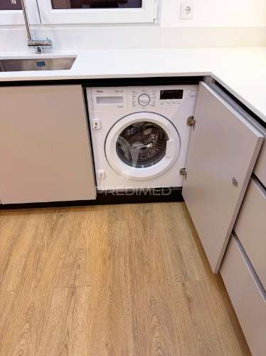 Suite, garagem, varandas, acabamentos de qualidade