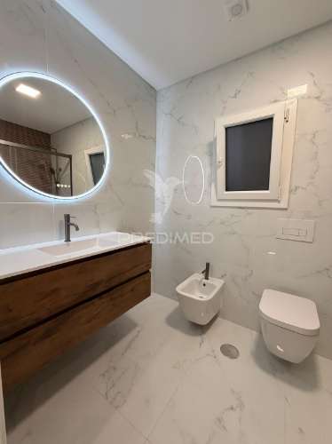 Suite, garagem, varandas, acabamentos de qualidade