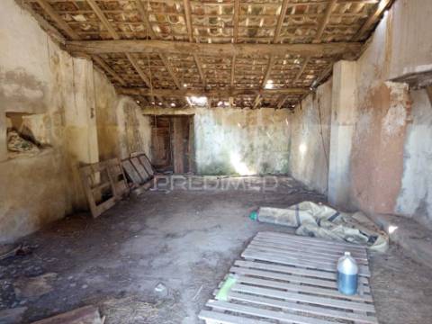 Moradia para recuperar na roliça, bombarral