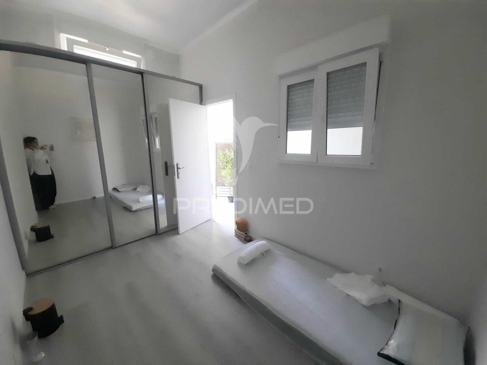 Excelente loja com 99 m2,belas.