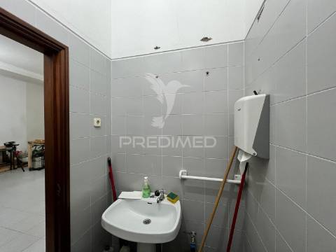 Loja comercial no centro histórico de mirandela