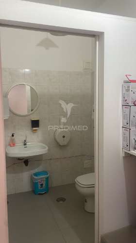 Loja no centro de salvaterra