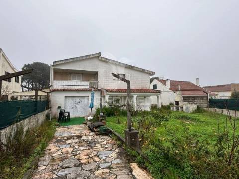 Moradia t3+1 lagoa de albufeira